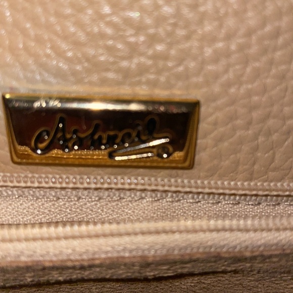 24hrs FLASH SALE $$Ashneil  hand purse - Picture 6 of 10